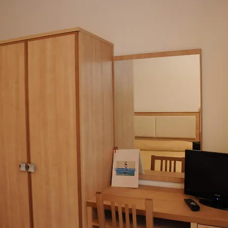 Hotel Saint Tropez Spa & Restaurant Lido Di Savio Room photo