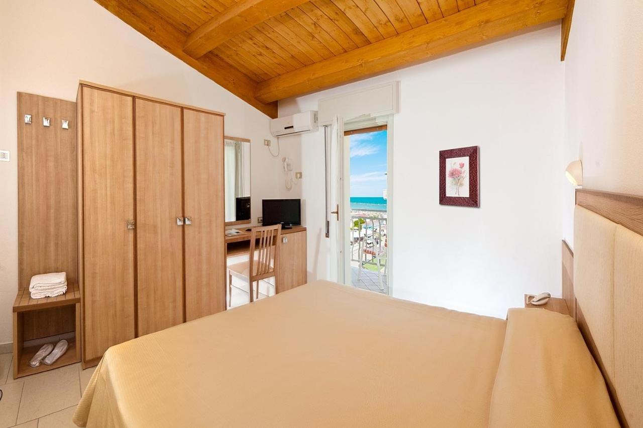 Hotel Saint Tropez & Restaurant 3*